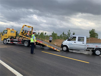灌南县车辆遇故障需救援,就近道路救援电话该怎么找?